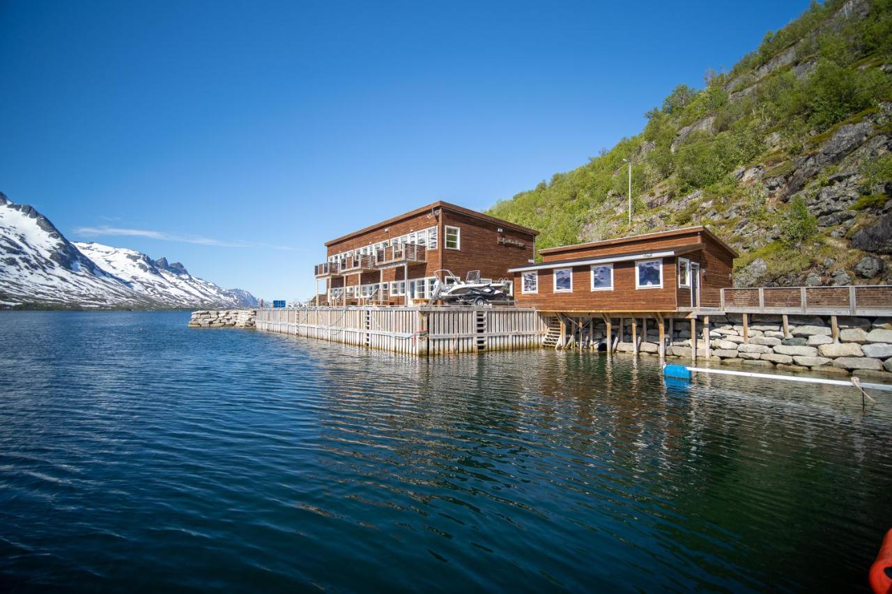 Ersfjordbotn Brygge Aparthotel ภายนอก รูปภาพ