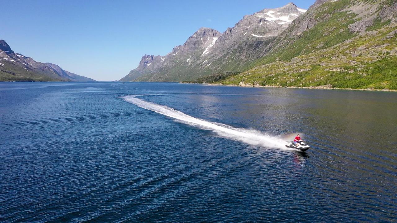 Ersfjordbotn Brygge Aparthotel ภายนอก รูปภาพ